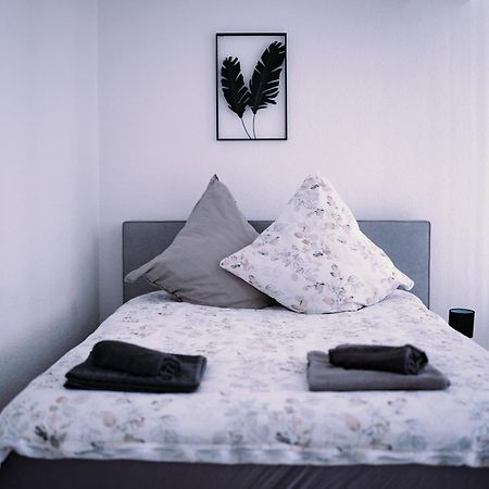 Schoenes Apartment In Der Altstadt , Kostenlose Parkplaetze In Der Naehe Emden Zewnętrze zdjęcie