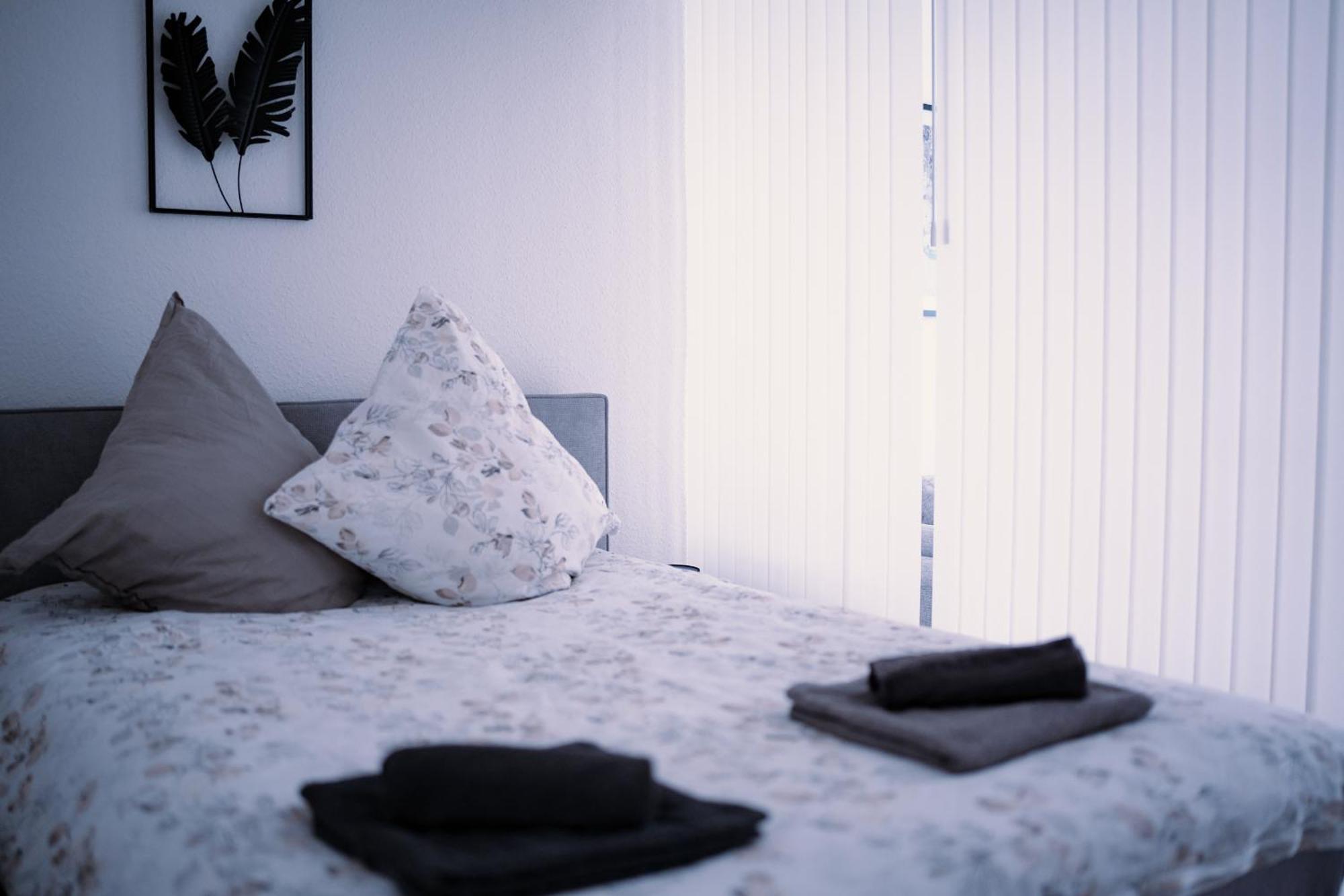 Schoenes Apartment In Der Altstadt , Kostenlose Parkplaetze In Der Naehe Emden Zewnętrze zdjęcie
